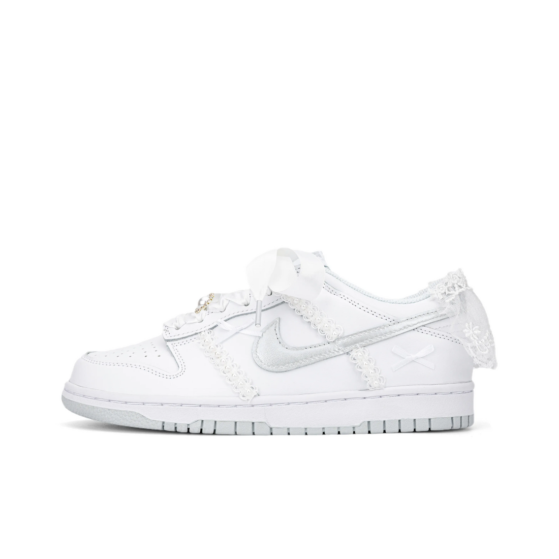 Custom Dunk White Lace Bow Wedding Shoes